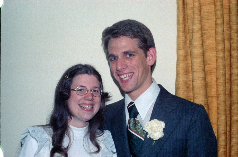 Lois and Don Colton at their wedding reception 1975