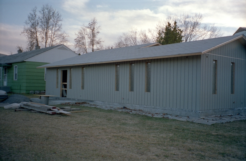 Clubhouse: Front