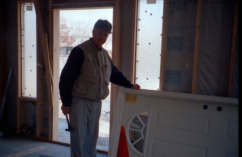 Clubhouse: Larry, Front Door