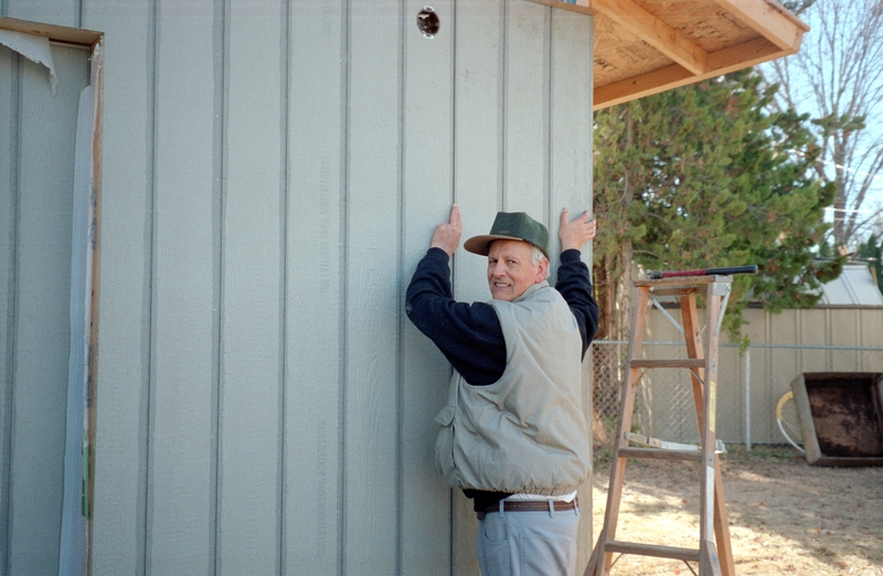 Clubhouse, Siding, Larry