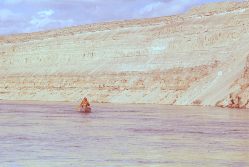 Explorer Scout canoe trip on the Columbia