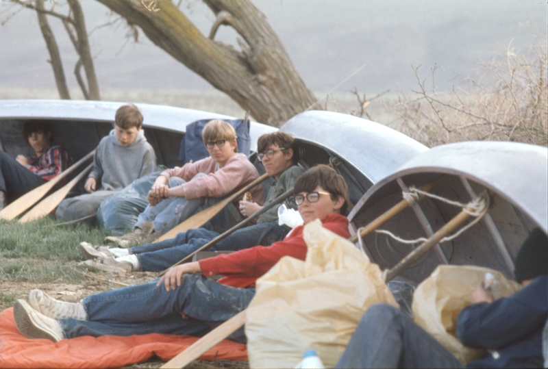 Explorer Scout canoe trip on the Columbia