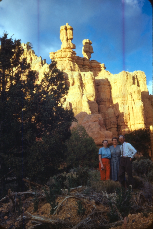 Bryce Canyon, Jean, Ethel, Roscoe, 1954