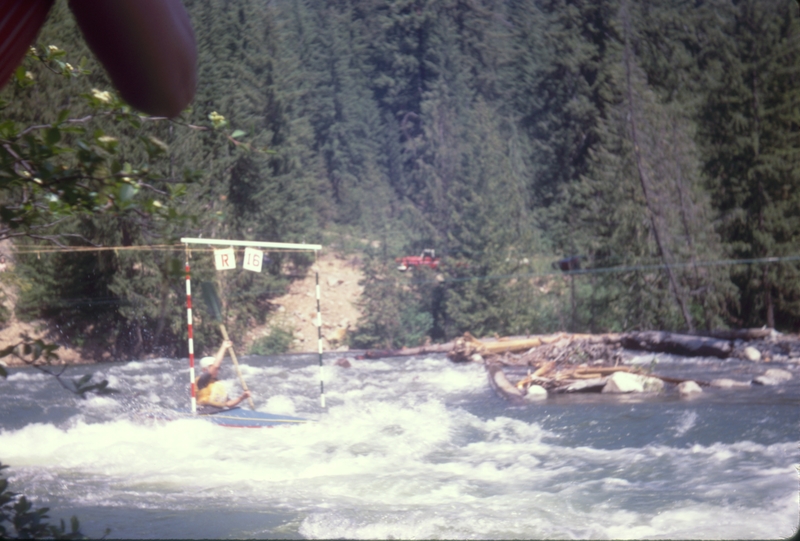 Kayak races at Salmon-le-sac WA