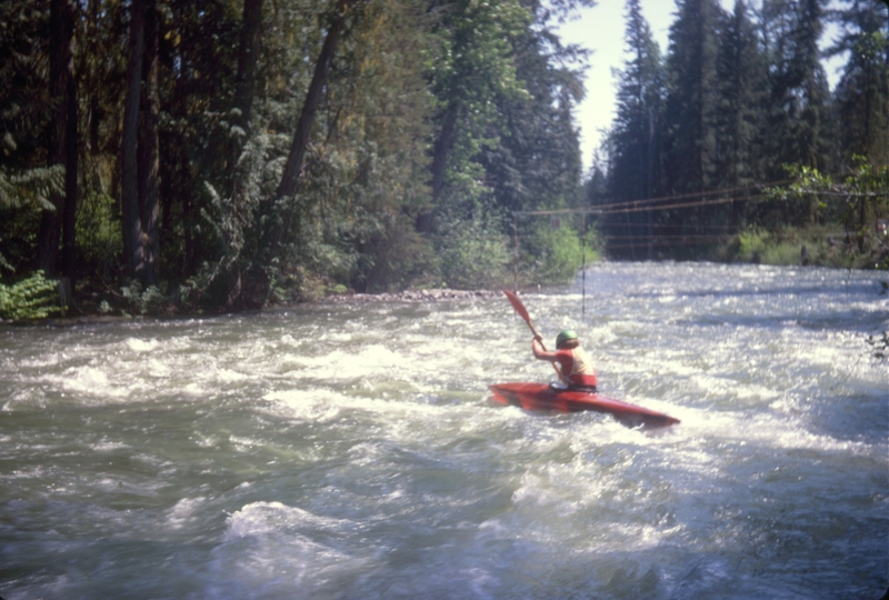 Kayak races at Salmon-le-sac WA