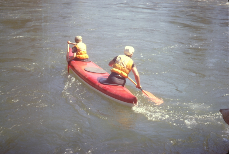 Kayak races at Salmon-le-sac WA