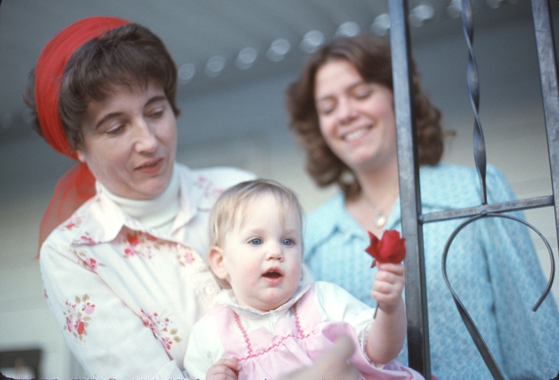 Jean, Maryjo, Roseann, Goethals house 1978