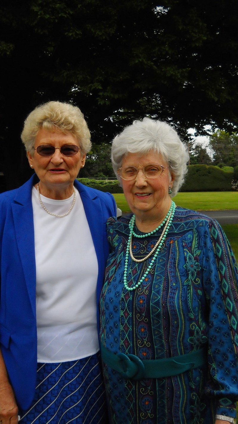 Barbara, Jean, Graveside at Einan's