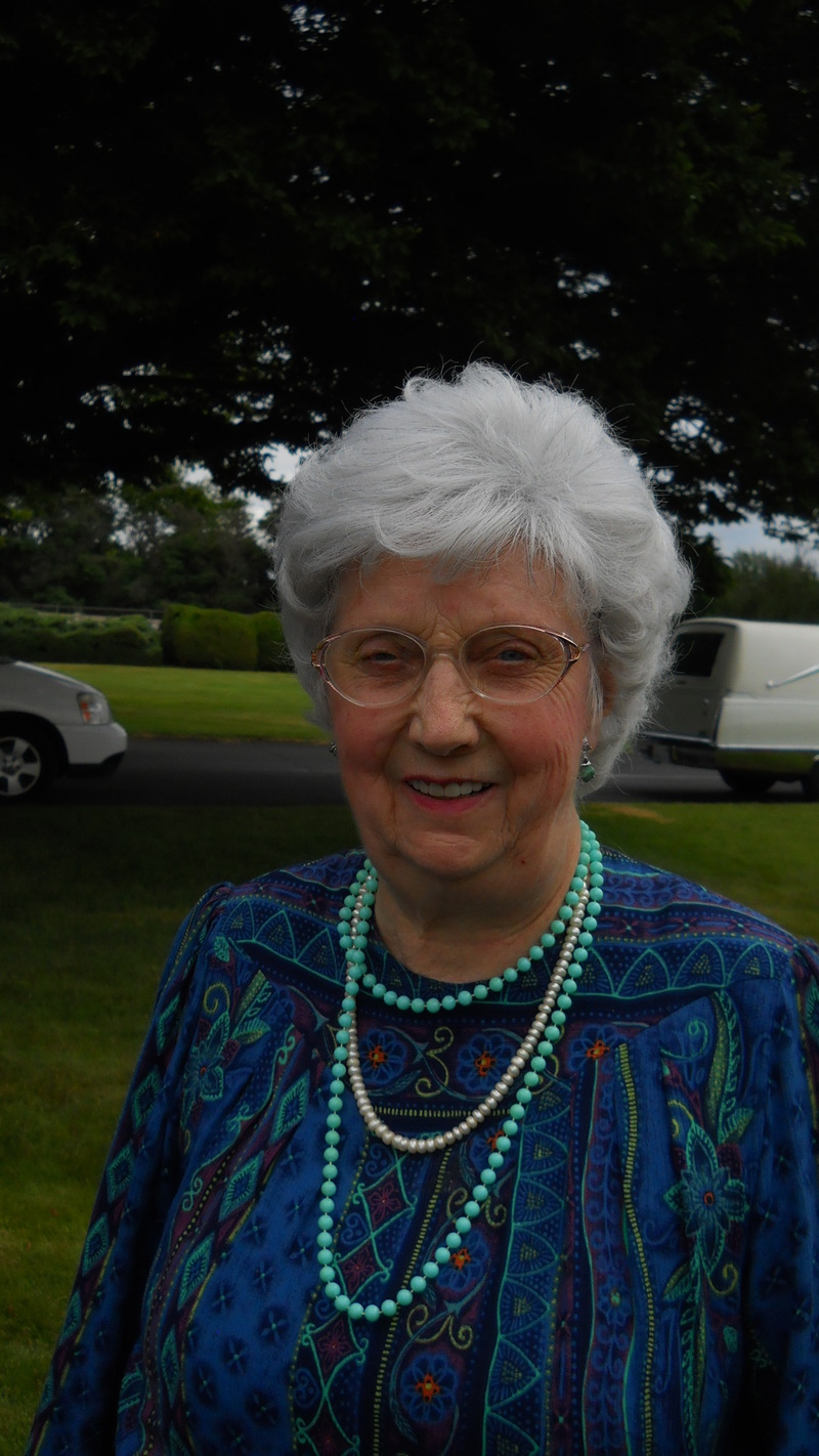 Jean, Graveside at Einan's