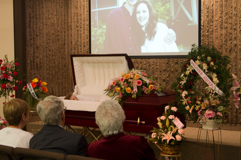 Roseann, Cindy, Larry, Jean. Casket.