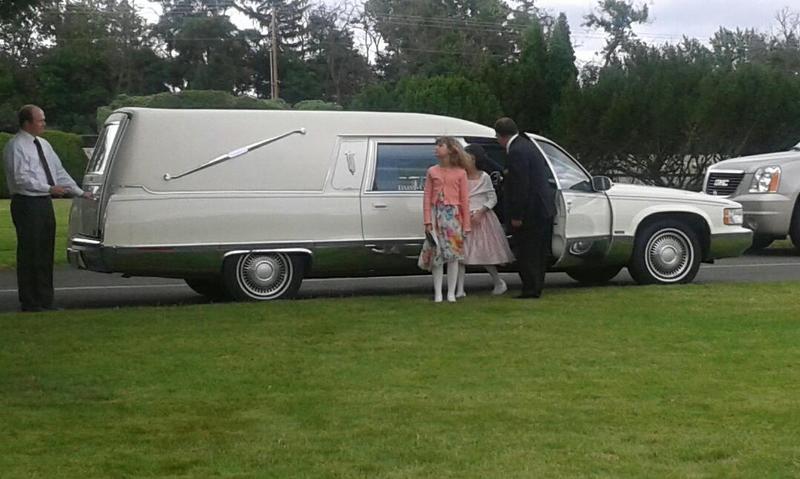 Evee and Becca got to ride in the Hearse. Graveside at Einan's.