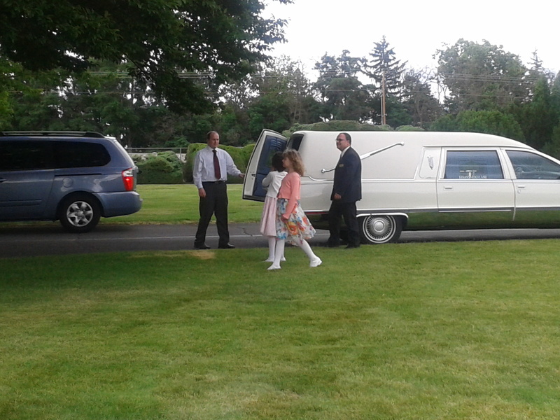 Evee and Becca got to ride in the Hearse. Graveside at Einan's.