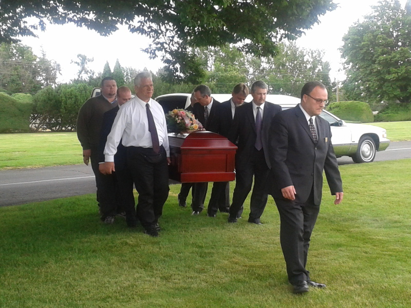 Casket: Eric Michael, Ross Burton, Don, Murray, Steve, Perry, Brent, Funeral Director.